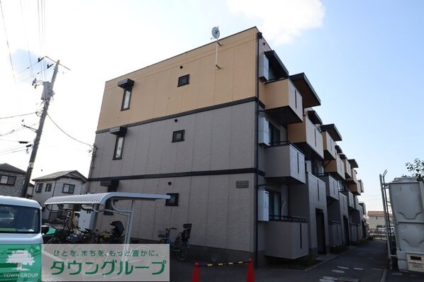 ハイツ・サンピーチ Cの物件外観写真